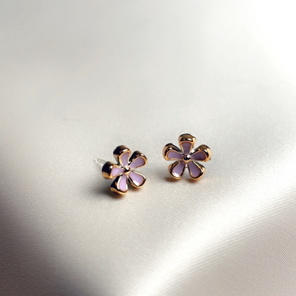 Flower earrings